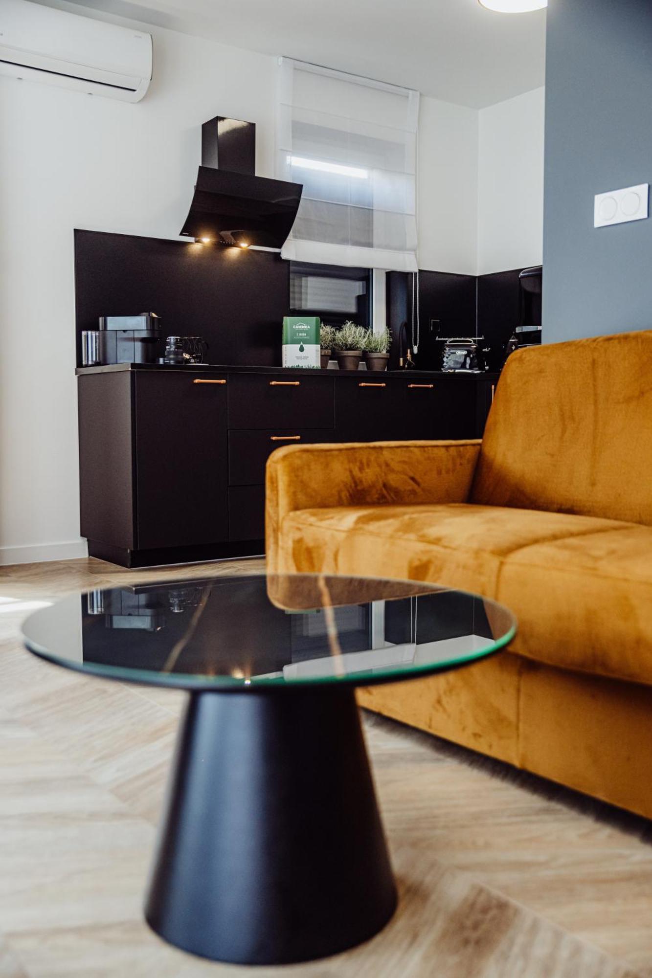 Cristalview Stay&Relax - Luksusowe Apartamenty- Zewnetrzne Jacuzzi- Przyjazne Dla Rodzin - Zwierzeta Akceptowane ป็อดกูชิน ภายนอก รูปภาพ