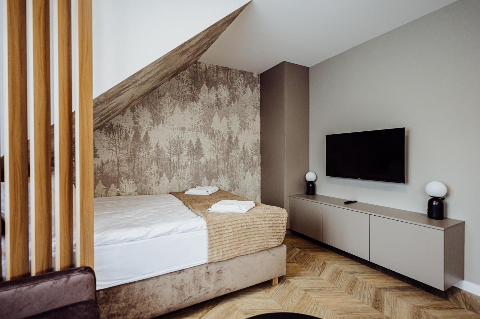 Cristalview Stay&Relax - Luksusowe Apartamenty- Zewnetrzne Jacuzzi- Przyjazne Dla Rodzin - Zwierzeta Akceptowane ป็อดกูชิน ภายนอก รูปภาพ