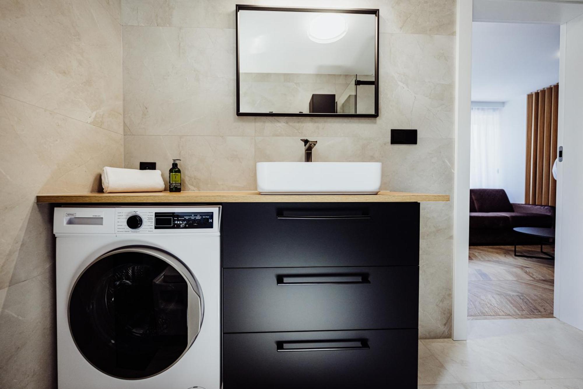 Cristalview Stay&Relax - Luksusowe Apartamenty- Zewnetrzne Jacuzzi- Przyjazne Dla Rodzin - Zwierzeta Akceptowane ป็อดกูชิน ภายนอก รูปภาพ